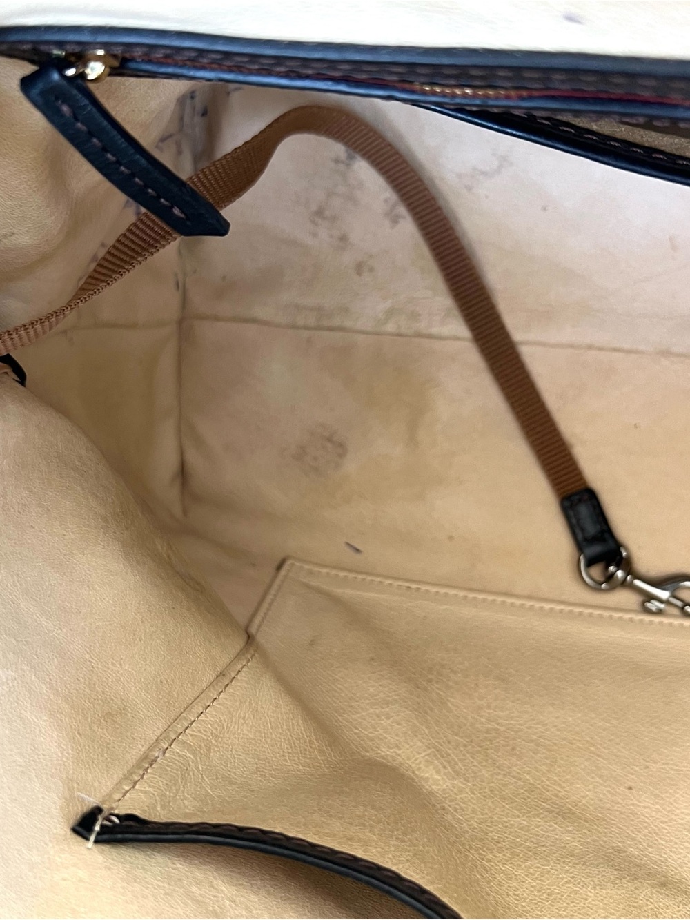 DOONEY & BOURKE Florentine Large Amelie Black Leather Logo Lock Shoulder Tote - Picture 12 of 15